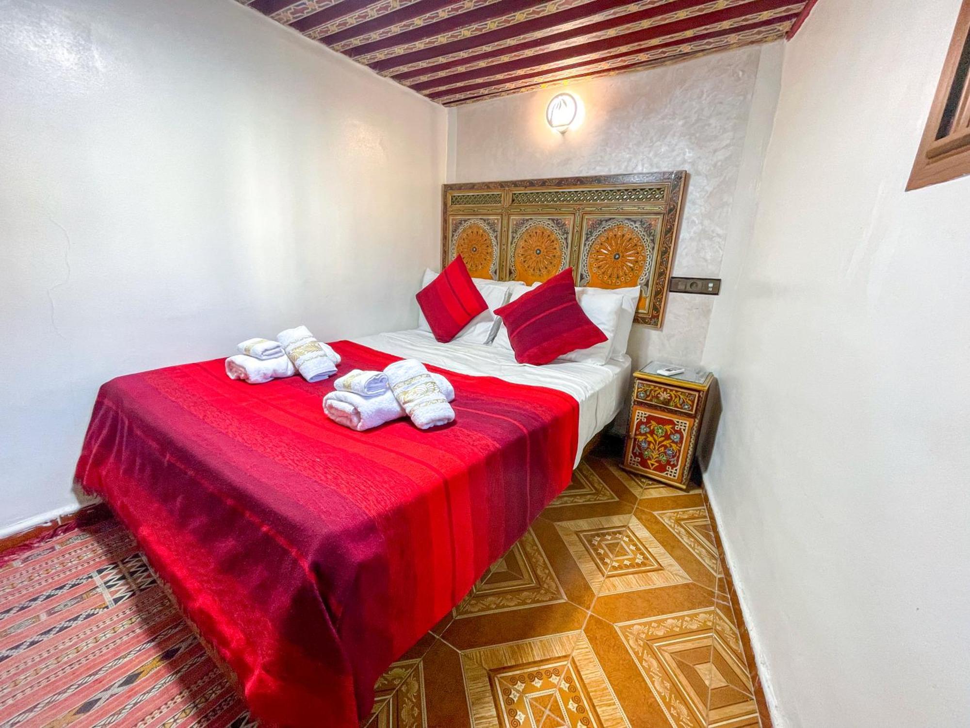 Riad Dar El Ouedghiri Φεζ Εξωτερικό φωτογραφία